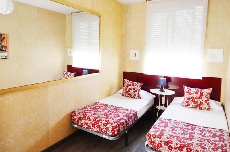 Los Amigos Hostel Madryt Zewnętrze zdjęcie