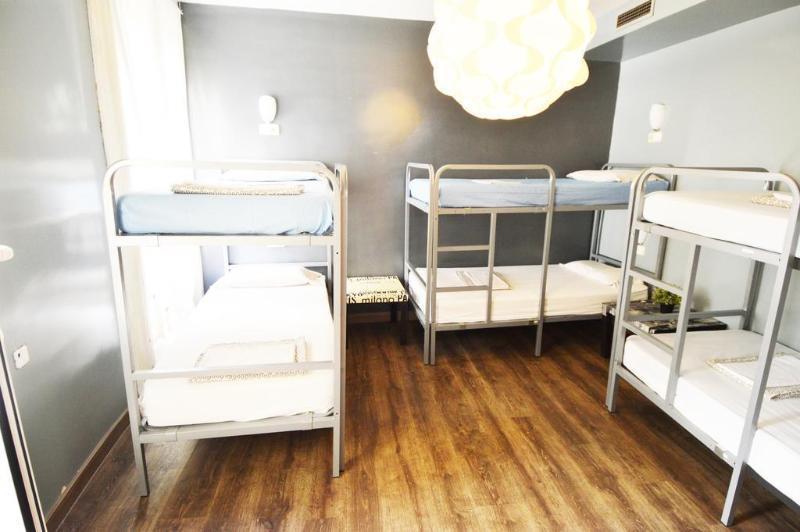 Los Amigos Hostel Madryt Zewnętrze zdjęcie